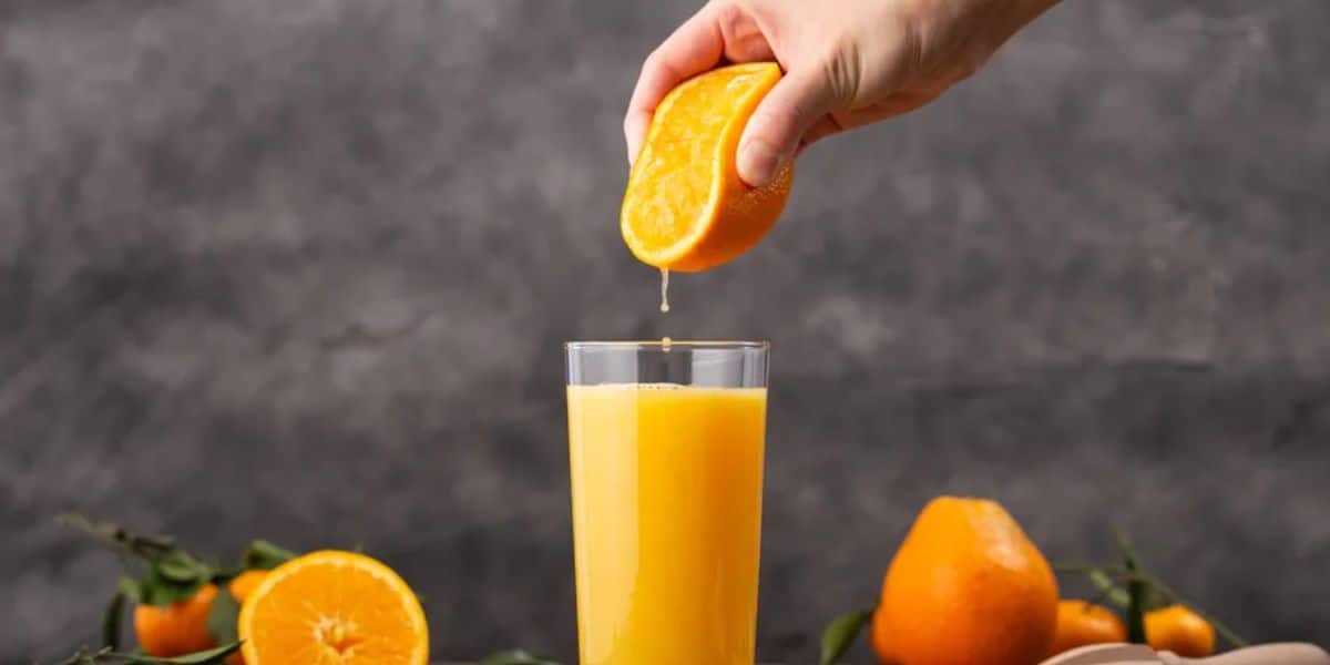 Suco de laranja conta com muita Vitamina C (Reprodução: Internet)