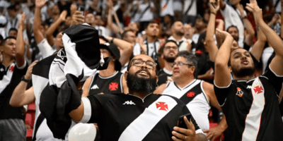 Vasco teve duas grandes viradas em 2024 e demissão de técnico (Foto: Reprodução Internet)