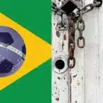 Brasil, futebol, Clube e portão fechado (Reprodução - Internet)