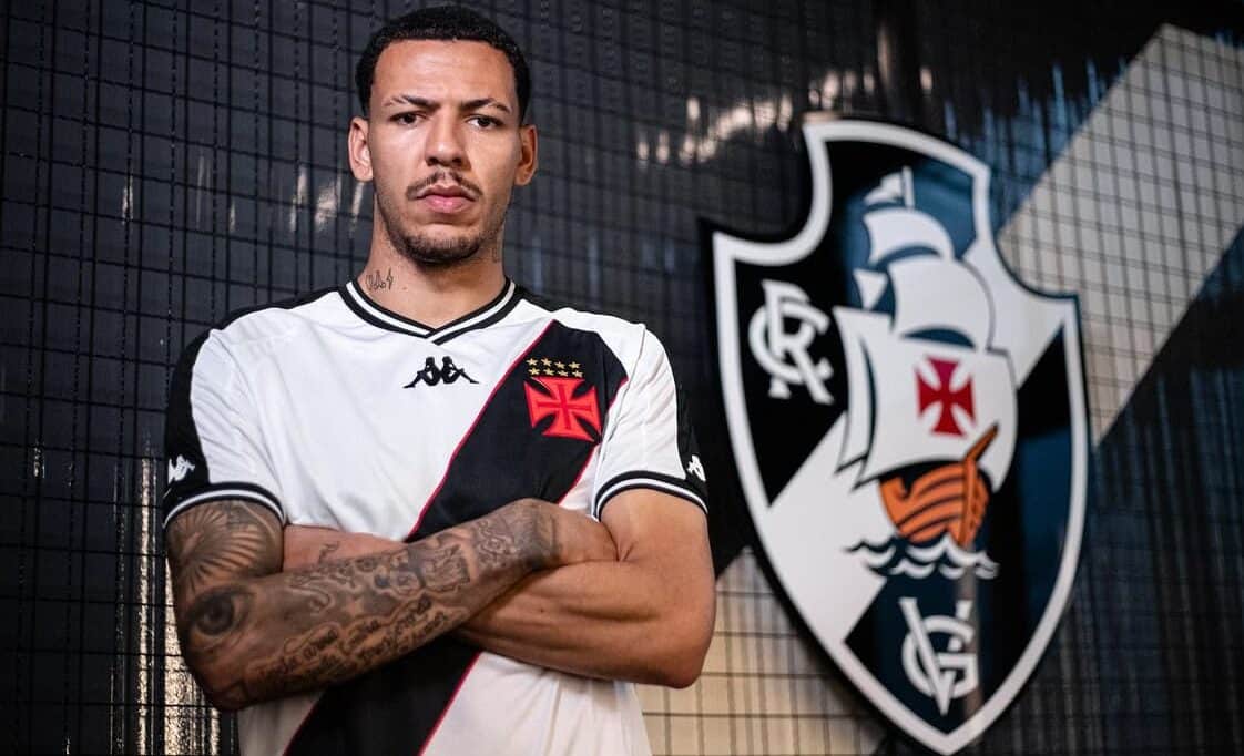 Clayton Silva é o novo reforço do Vasco (Foto: Reprodução/ Internet)