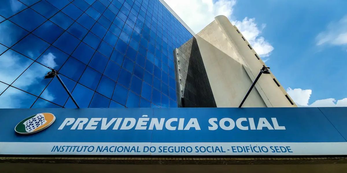 INSS conta com 39 milhões de beneficiários (Reprodução: Internet)