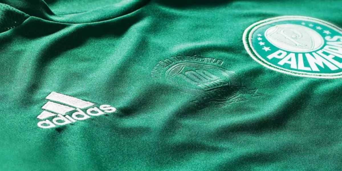 Camisa do Palmeiras com a estampa na Adidas - (Foto: Reprodução / Internet)