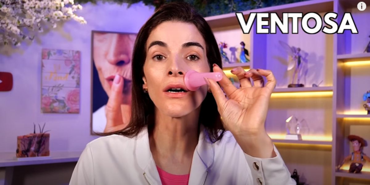 Ventosa ajuda a acabar com as rugas (Reprodução: Youtube)