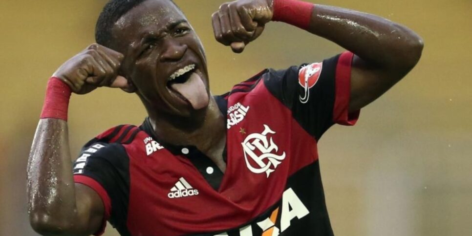 Vinicius Junior quando atuava no Flamengo (Foto: Reprodução/ Internet)