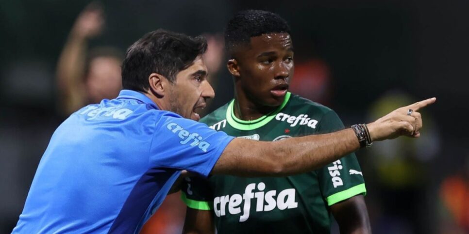 Técnico Abel Ferreira e jogador Endrick do Palmeiras - (Foto: Reprodução / Internet)
