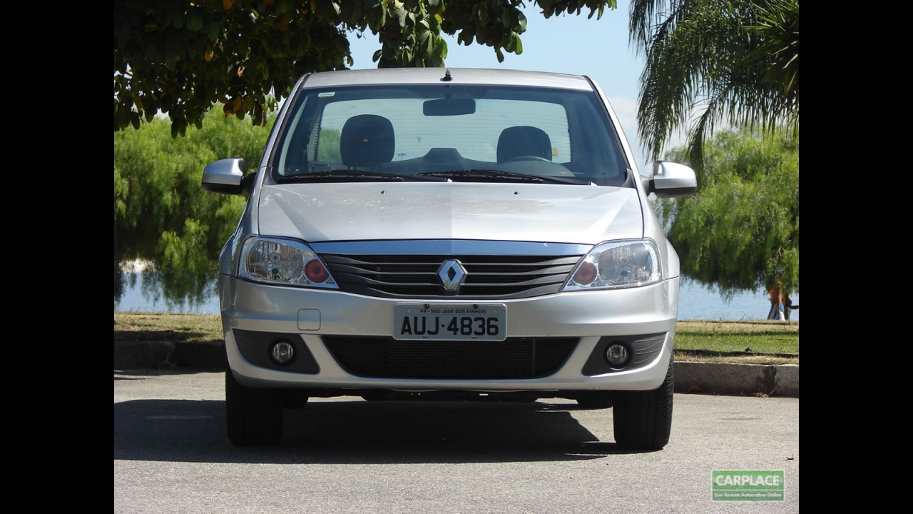 Renault Logan Expression 1.6 2012