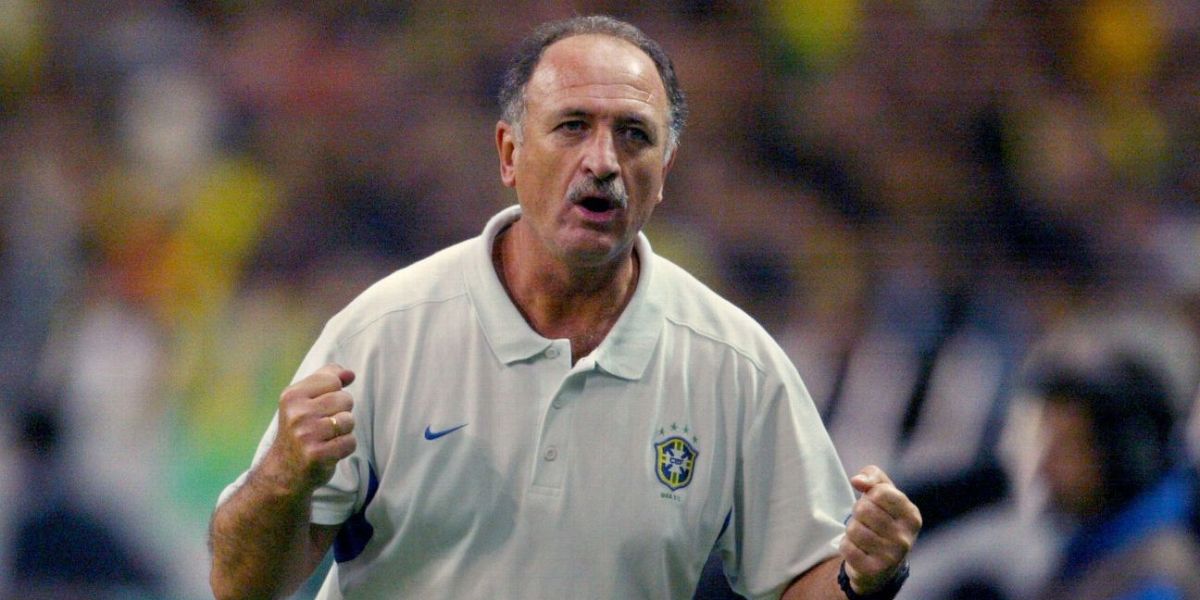 Felipão campeão da Copa do Mundo em 2002 (Reprodução/Foto: Antonio Scorza/Getty Images)