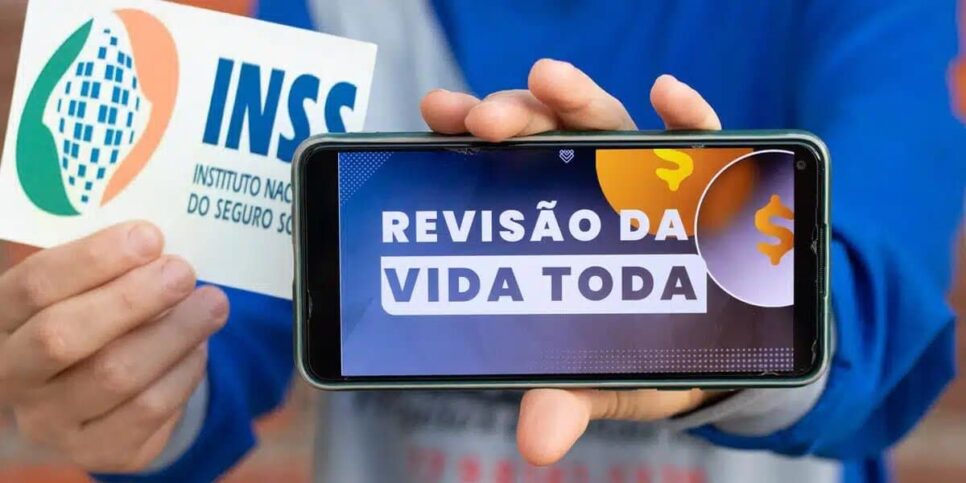 Revisão da vida toda facilitaria a vida de milhares de aposentados do INSS (Reprodução: Interent)