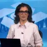 Renata Vasconcellos durante o Jornal Nacional (Foto: Reprodução / Globo)