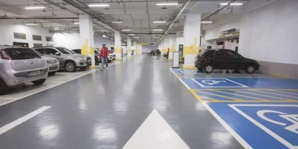 Estacionamento em shopping - Foto: Internet