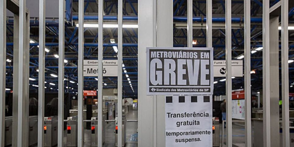 A última greve do metrô paralisou 9 linhas (Reprodução: Internet)