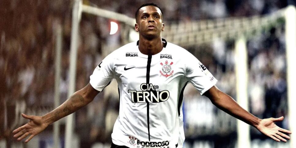 O atacante brilhou com a camisa do Corinthians (Reprodução: Marcos Ribolli)