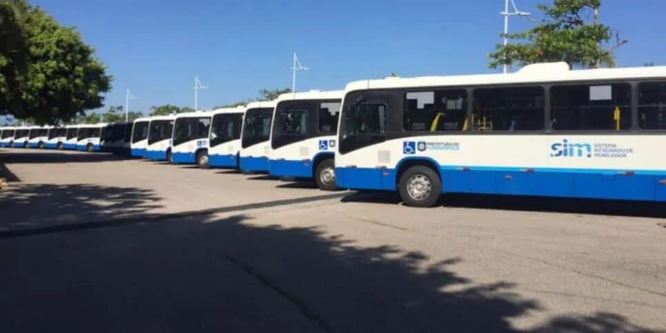 Das 4h até às 7h os ônibus em Florianópolis não circularam (Reprodução: Internet)