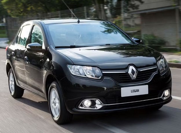 Renault Logan é a melhor opção para quem precisa de espaço (Foto: Divulgação / Montadora)