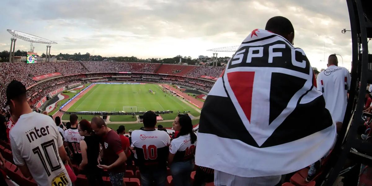 São Paulo conta com uma das maiores torcidas do Brasil (Reprodução: Rubens Chiri, Paulo Pinto e Ciete Silvério/São Paulo FC)