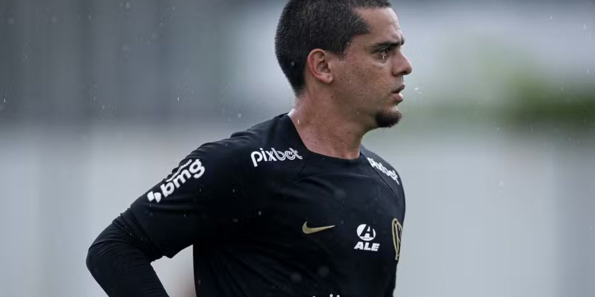 Fagner está há 10 anos ininterruptos no Corinthians — Foto: Rodrigo Coca / Ag.Corinthians