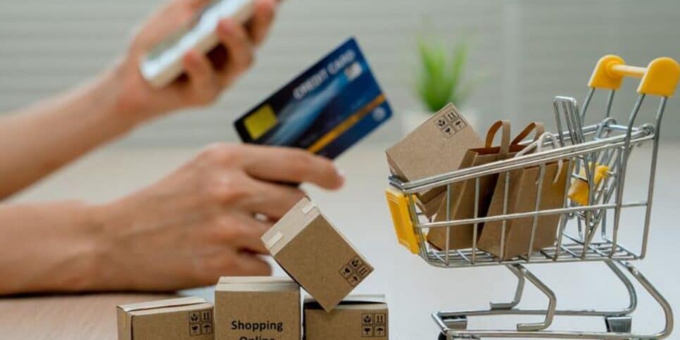 Site de compras online - (Foto: Reprodução / Internet)