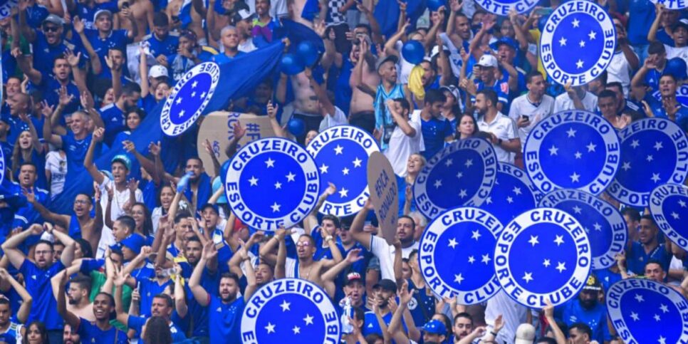 Torcida do Cruzeiro se empolgou com a venda (Reprodução: Internet)