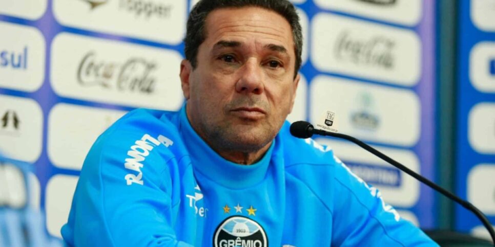 Luxemburgo foi técnico do Grêmio em 2012 - (Foto: Reprodução / Internet)