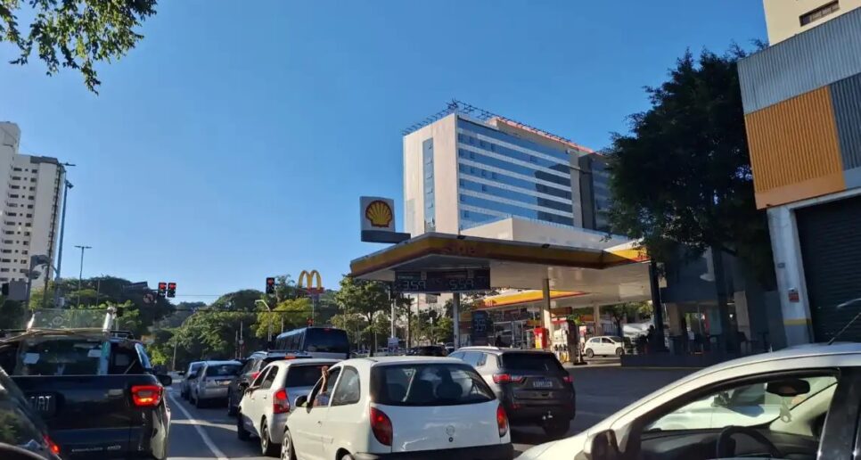 McDonald’s, Santander, Shell, entre outros estabelecimentos serão desapropriados para a obra (Foto: Reprodução / Diário dos Trilhos)
