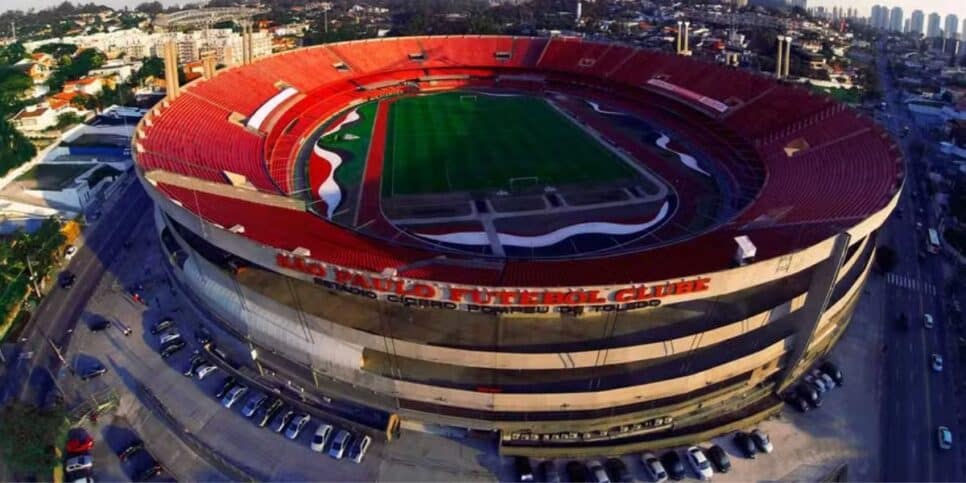 Antigo letreiro do estádio leiloado por mais de R$700 mil (Reprodução: SPFC TV)