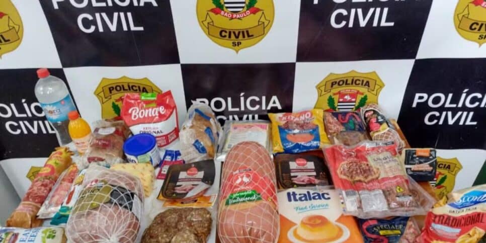 Alimentos vencidos são apreendidos em depósito de frios em Tambaú — Foto: Polícia Civil/Divulgação