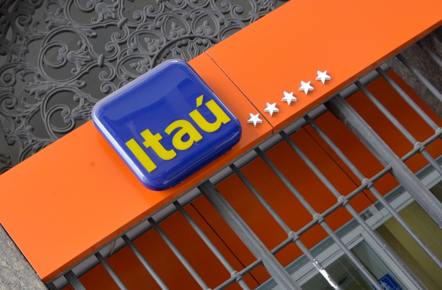 Dirigentes bancários cobram do Itaú explicação sobre demissões e fechamento de agências (Foto Reprodução/Internet)