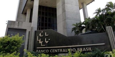 Imagem do post Banco Central faz brasileiros perderem o chão ao dar FIM em notas de Real após 30 anos e emite comunicado