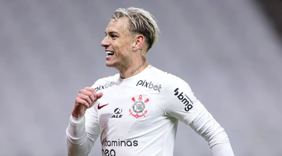 Róger Guedes quando vestia as cores do Corinthians (Rodrigo Coca/Agência Corinthians)