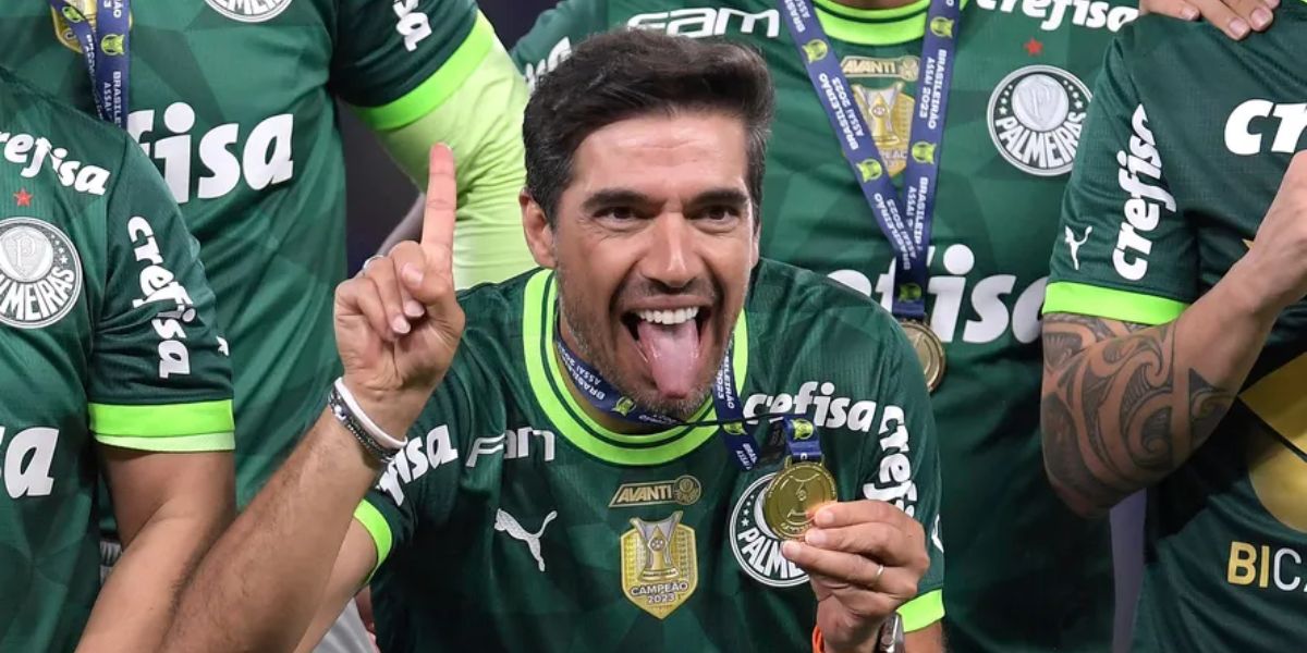 Abel Ferreira tem que tomar duras decisões ao longo da temporada (Reprodução: Cesar Greco)