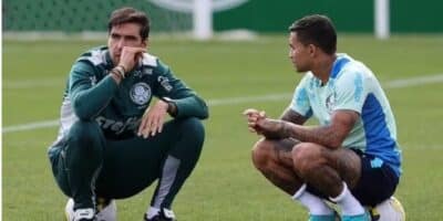 Abel Ferreira vem deixando o camisa 7 no banco (Reprodução: César Greco)