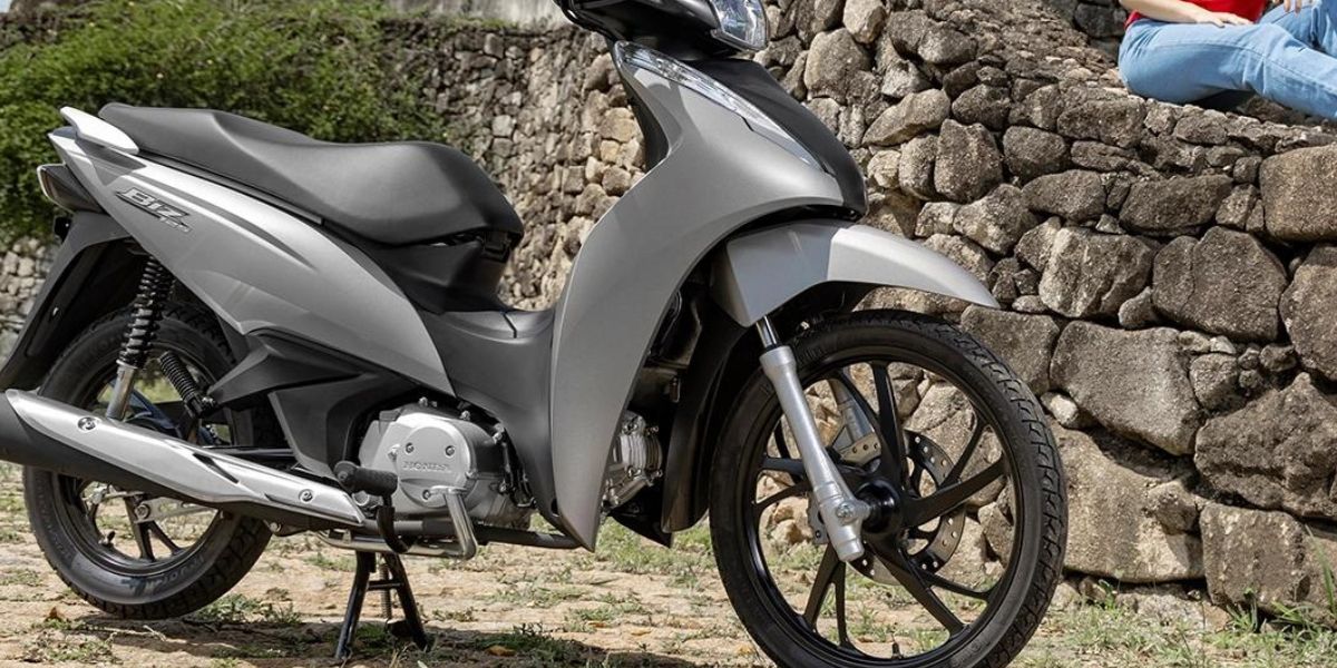 Biz 125 é uma excelente opção (Reprodução: Honda/Divulgação)