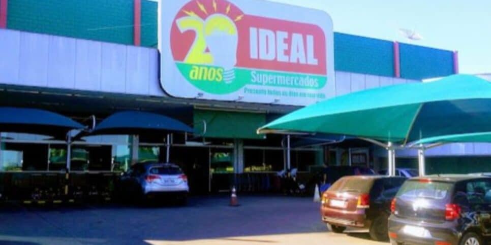 Ideal Supermercado fechou as portas em Casa Branca (Foto: Reprodução/ Internet)