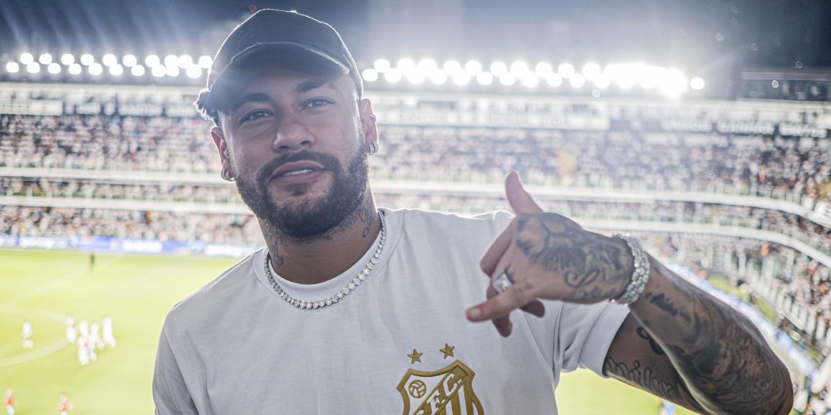 Neymar assistiu a final do Paulistão contra o Palmeiras (Reprodução: Instagram jogador)