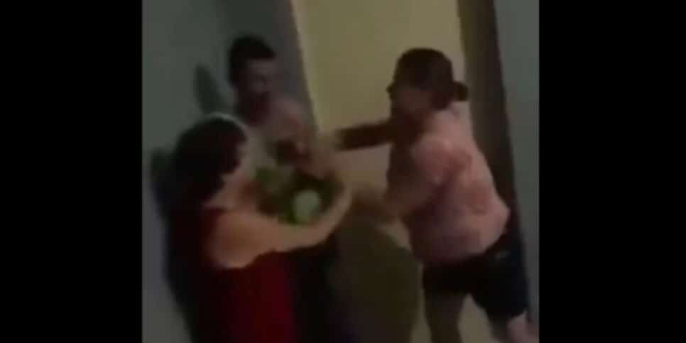 Pastor evangélico é pego no motel com a sogra pela esposa e baixaria toma conta (Foto: Divulgação)