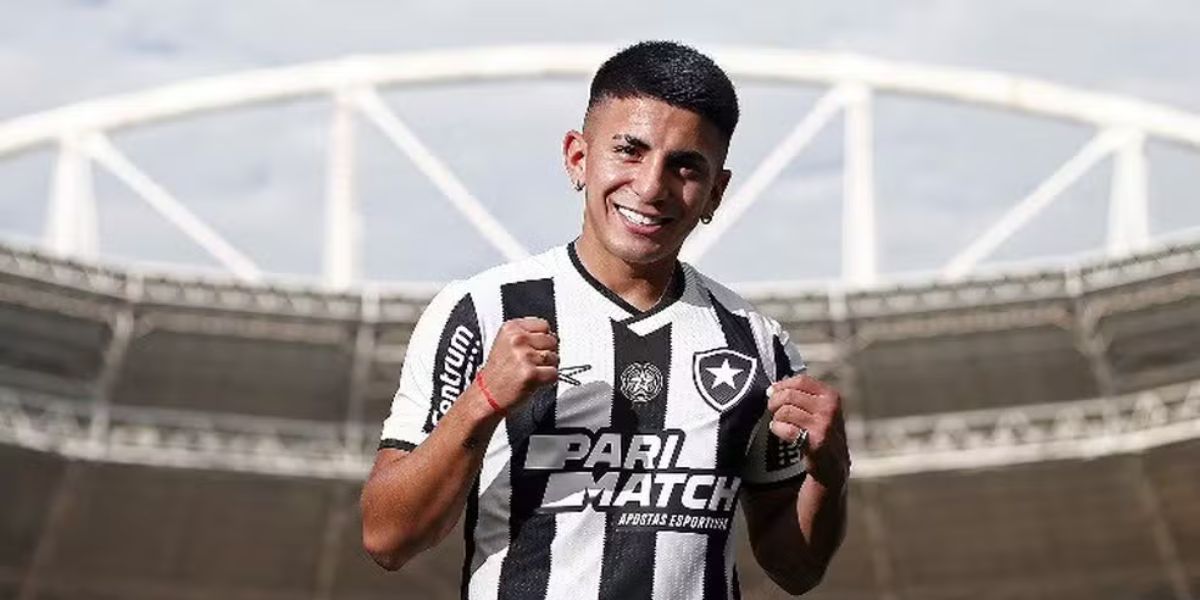 Thiago Almada deve estrear na 17° rodada (Reprodução: Vítor Silva/Botafogo)