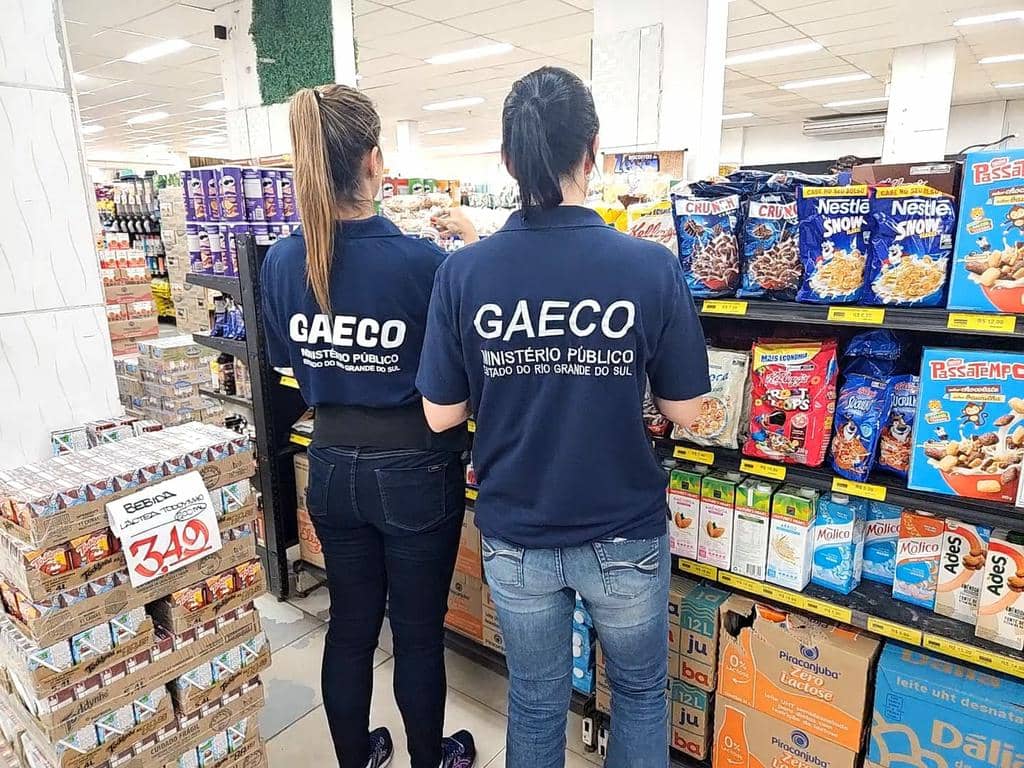 Mercados autuados em Imbé, RS (Foto: Reprodução/ Ministério Público do Rio Grande do Sul/ Vigilância Sanitária RS)