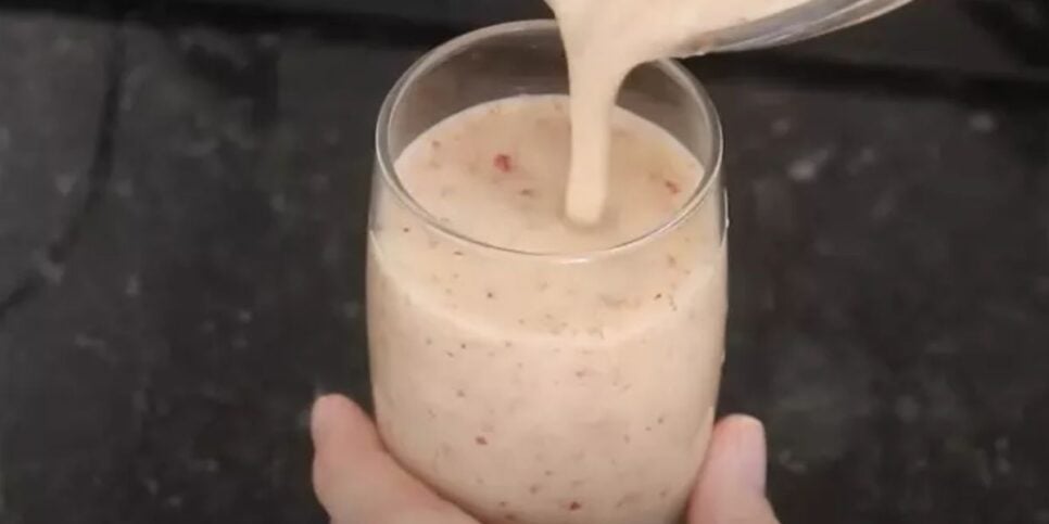 Suco de colágeno (Foto: Reprodução / YouTube)