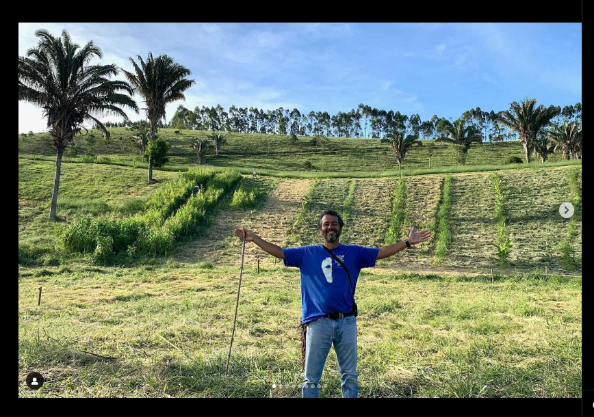 Marcos Palmeira na fazenda (Foto: Divulgação/ Instagram/ Vale das Palmeiras Orgânicos)