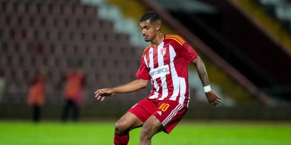 O famoso jogador de futebol, Clayton Sampaio (Foto: 2024 Eurasia Sport Images/Getty Images Europe)