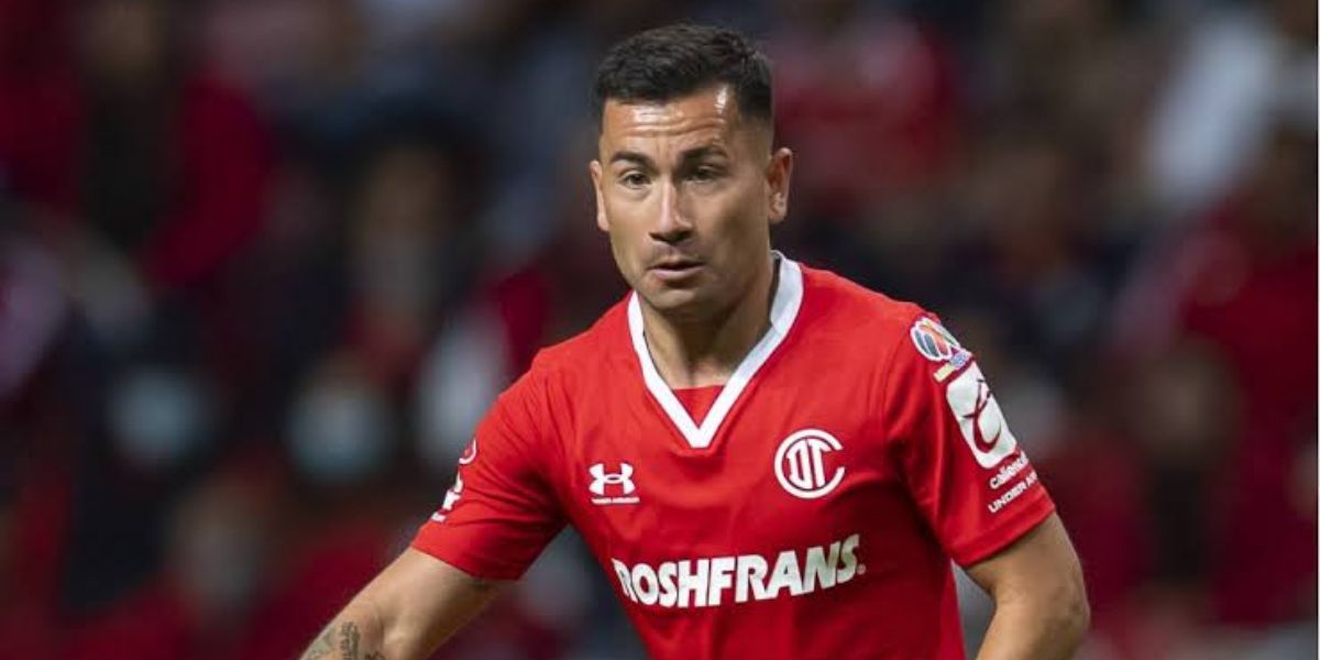 Jean Meneses está há 3 temporadas no Toluca (Reprodução: Toluca/Divulgação)