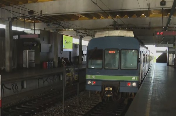 Paralisação é anunciada no metrô Recife - Foto: Internet