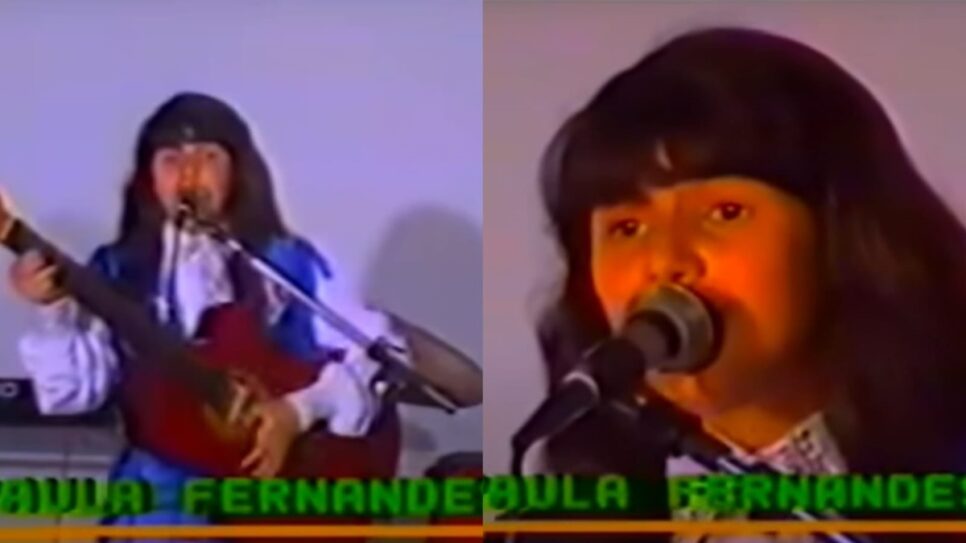 A sertaneja estava irreconhecivel, bem novinha cantando, não lembrando nada quem ela é hoje (Fotos: Reprodução/ YouTube/ Montagem TV Foco)