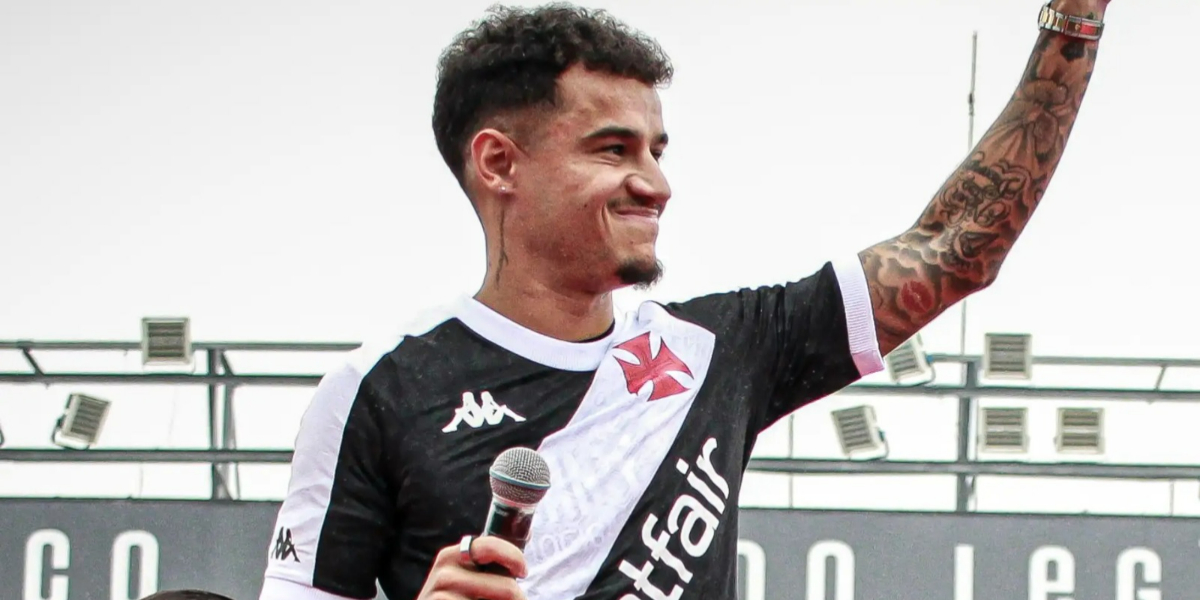 Philippe Coutinho fez a alegria da torcida de futebol (Foto: Matheus Lima/Vasco)