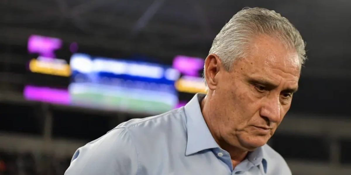 Tite tem demissão exigida pela nação - (Foto: Thiago Ribeiro/AGIF)