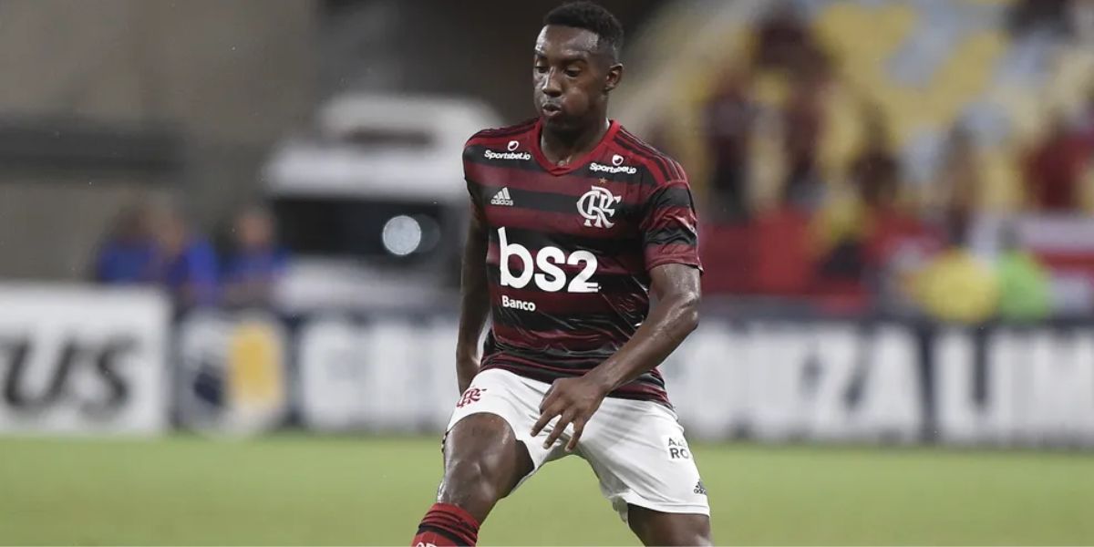 Yuri César foi revelado pelo Flamengo (Reprodução: André Durão)