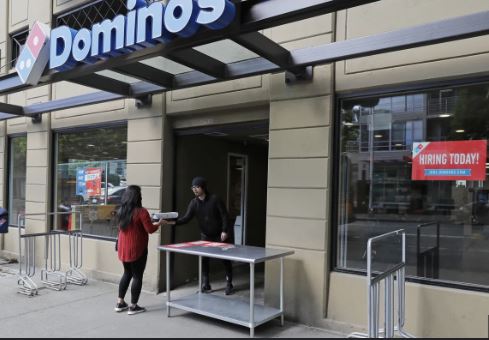 Domino’s acabou fechando todas as portas na Itália (Foto Reprodução/G1)