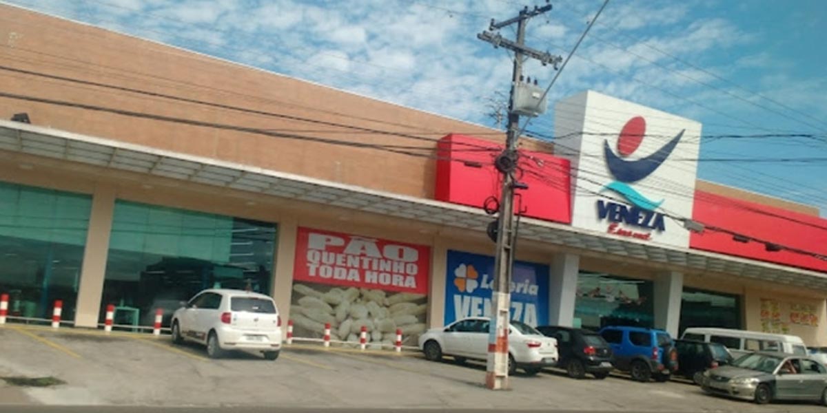 Supermercado Veneza (Foto: Reprodução - Google Maps)