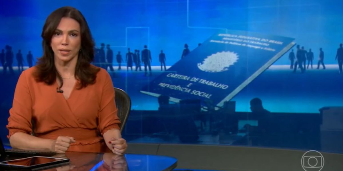 Ana Paula Araújo estava no comando do Jornal Nacional, em dezembro (Reprodução: Globo)