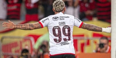 Tite EXPULSA Gabigol do Flamengo e craque toma decisão de última hora - (Foto: IMAGO/Fotoarena)